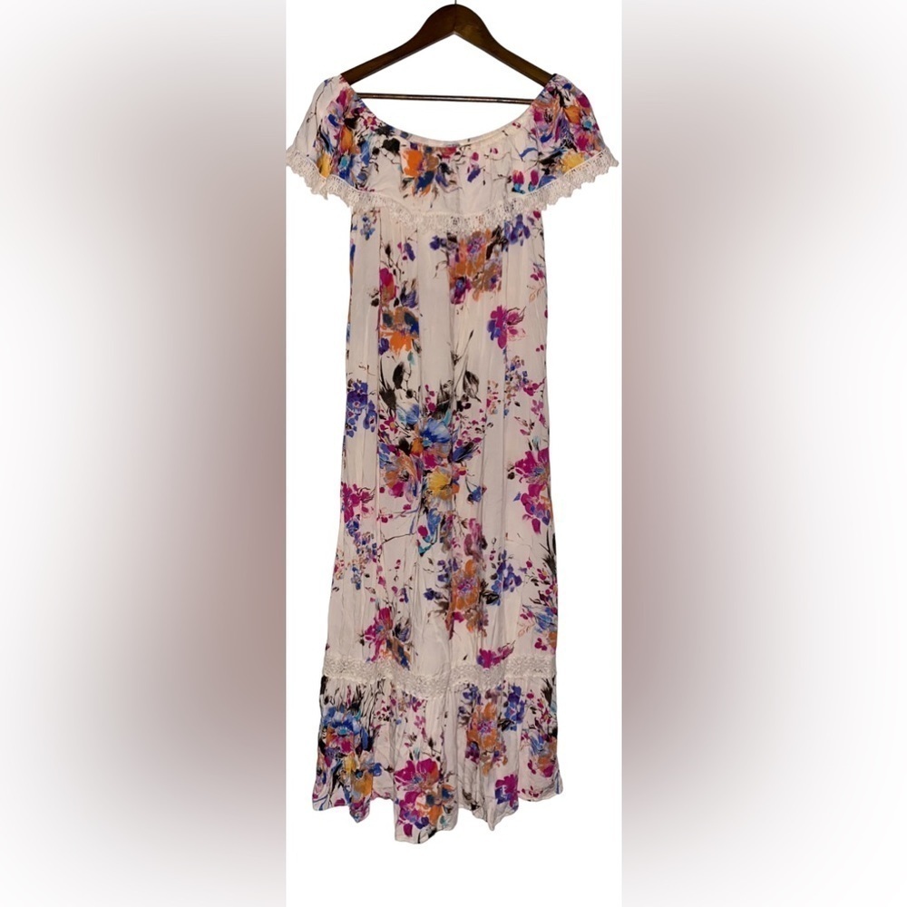 Umgee Off The Shoulder Floral Print With‎ Lace Maxi Dress In Ivory Size Small